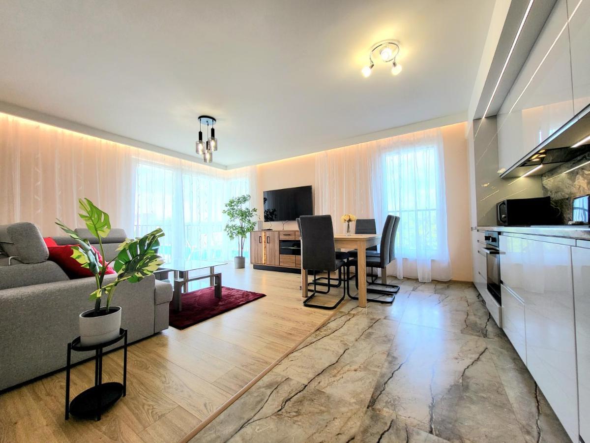 קרקוב Eksclusive Apartment Paradise Down Town 6 Persons 3 Rooms מראה חיצוני תמונה
