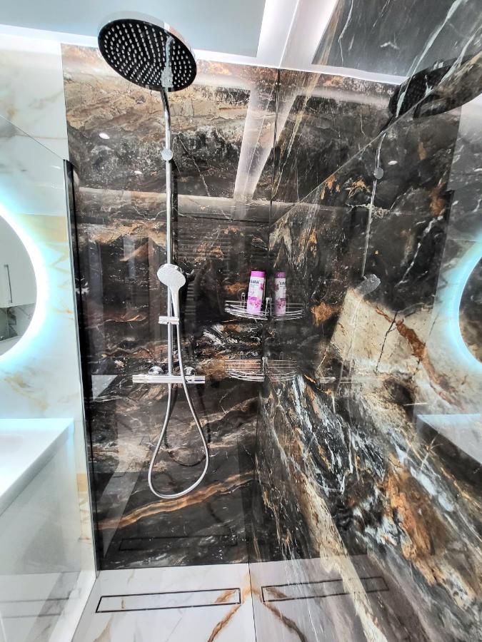 קרקוב Eksclusive Apartment Paradise Down Town 6 Persons 3 Rooms מראה חיצוני תמונה